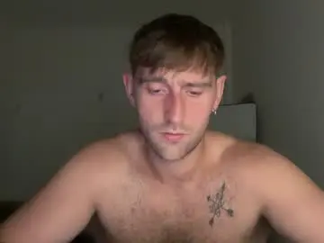 Chaturbate Free Porn Cam of lukegunn22