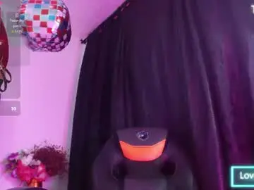 Chaturbate Live Sex Cam of maddy_wish