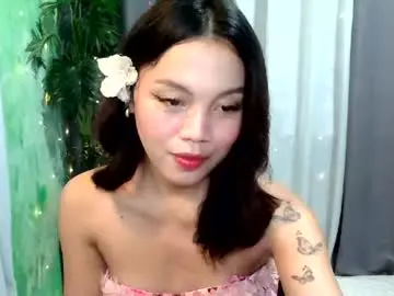 Chaturbate Live Sex Cam of pinaymorena_stephanie