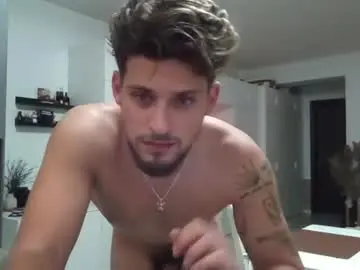 Chaturbate Private Sex Chat of roberto_twink1
