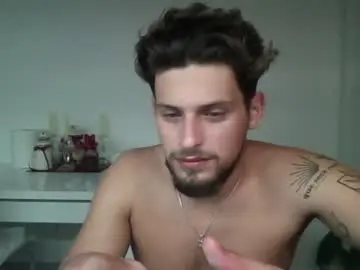 Chaturbate Live Porn of roberto_twink1