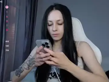 Chaturbate Live Sex Cam of malenkiykamen