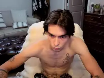 Chaturbate Watch Live Sex Cams of str8whiteboy21