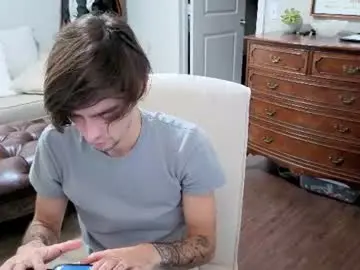 Chaturbate Sex Cam of str8whiteboy21