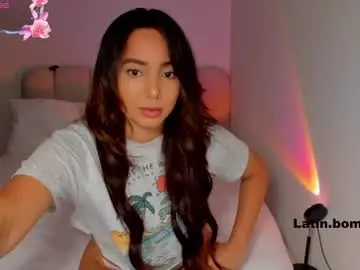 Chaturbate Watch Live Sex Cams of cute_molly18