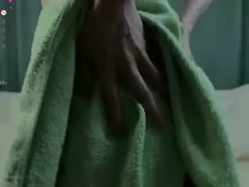 Chaturbate Free Porn Cam of emiliamilas