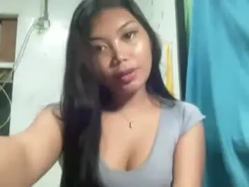 Chaturbate Live Sex Cam of urpinay_sandra69