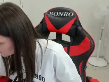 Chaturbate Live Porn of bellaforest