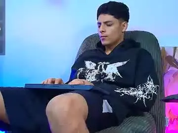 Chaturbate Best live sex cam show of elias_salvatore_