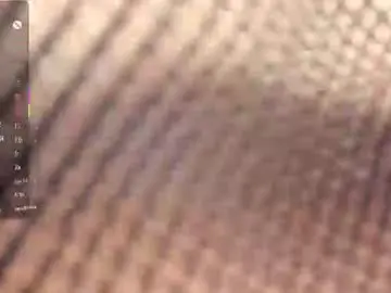 Chaturbate Watch Live Sex Cams of assuri_love