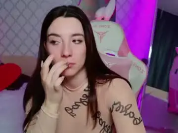 Chaturbate Nude Webcam of foryoureyesonly__