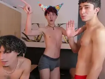 Chaturbate Best live sex cam show of sweet_wallen