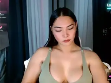 Chaturbate Live Sex Cam of violetasha