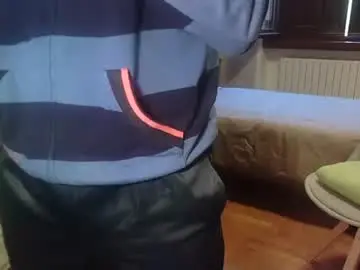 Chaturbate Live Sex of andyto1990