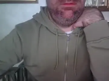 Chaturbate Adult Video Chat of andyto1990