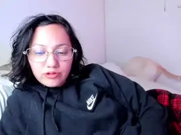 Chaturbate Sex Cam of anyi_1