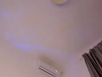 Chaturbate Live Sex Cam of itsbellax
