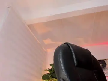 Chaturbate Free Porn Cam of mileycruz_