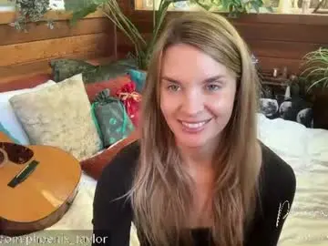 Chaturbate Free Live Porn of phoenix_taylor