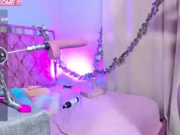 Chaturbate Free Porn Cam of skinnyfantasies4