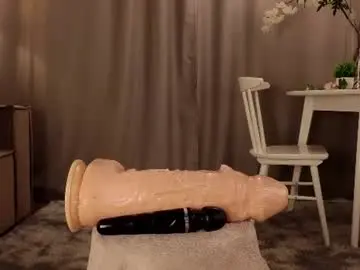 Chaturbate Live Sex Cam of tinastevenson