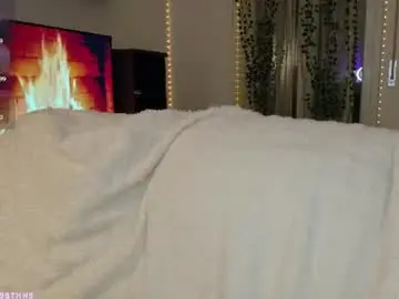 Chaturbate Live Sex Cam of xxxhoneyxx