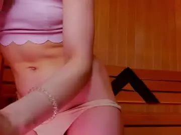 Chaturbate Live Sex Cam of alice_tucci