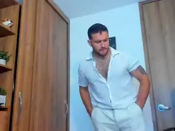 Chaturbate Sex Cam of andrewdiaz_