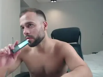 Chaturbate Sex Chat of sandro_best