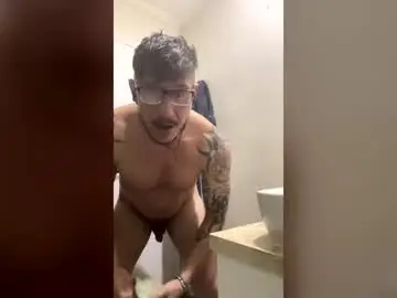 Chaturbate Live Porn of diggiller13