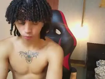 Chaturbate Live Sex Cam of kim_curly_