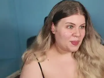 Chaturbate Live Sex Cam of love_wiggy18