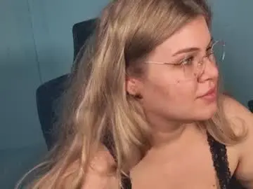 Chaturbate Free Porn Cam of love_wiggy18