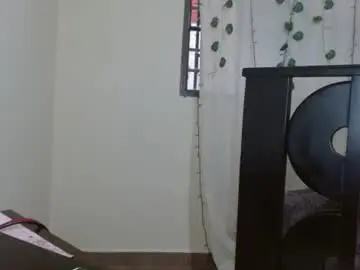 Chaturbate Adult Video Chat of trebol_4