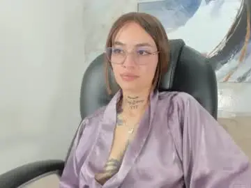 Chaturbate Adult Video Chat of cloe_amazingg