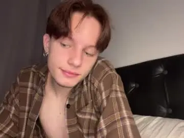 Chaturbate Live Sex Cam of erikcute