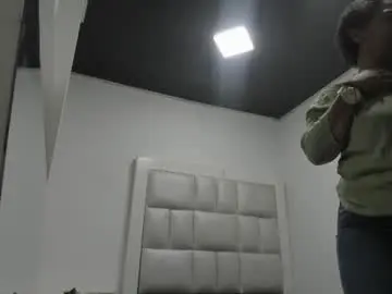 Chaturbate Live Porn of lola_js