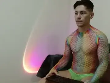 Chaturbate Adult Video Chat of maxstrongboy