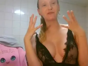 Chaturbate Best live sex cam show of mistressmilly32