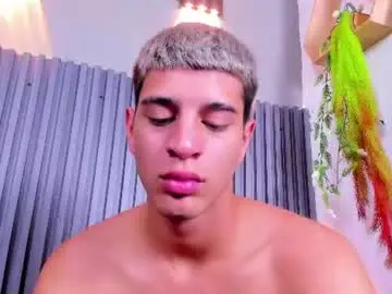 Chaturbate Live Sex of tyler_noir