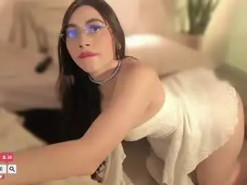 Chaturbate Free Porn Cam of angeline777