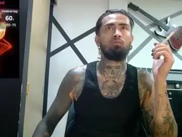 Chaturbate Sex Chat of daimon_rock01
