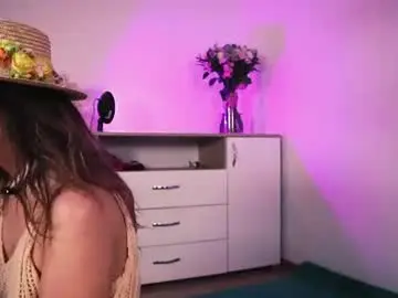 Chaturbate Live Porn of misslullu
