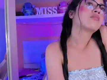 Chaturbate Free Porn Cam of foxy_alessia