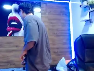 Chaturbate Adult Video Chat of ivan_cooper