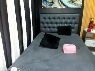 Chaturbate Watch Live Sex Cams of natshaveneta444