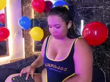 Chaturbate Sex Cam of nina_hazee_