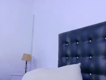 Chaturbate Sex Chat of skinny_hottie18
