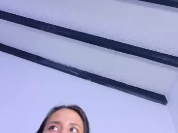 Chaturbate Best live sex cam show of skinny_hottie18