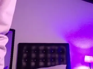 Chaturbate Best live sex cam show of skinny_hottie18